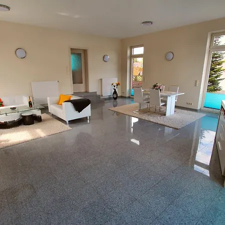 Ferienhaus Seaside House 度假居 *